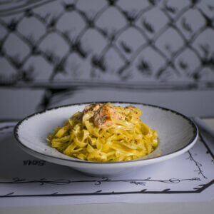 Ταλιατέλες με σολομό